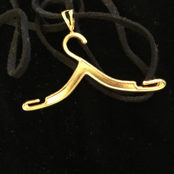 "Pretty Little Hangup" Hanger Charm